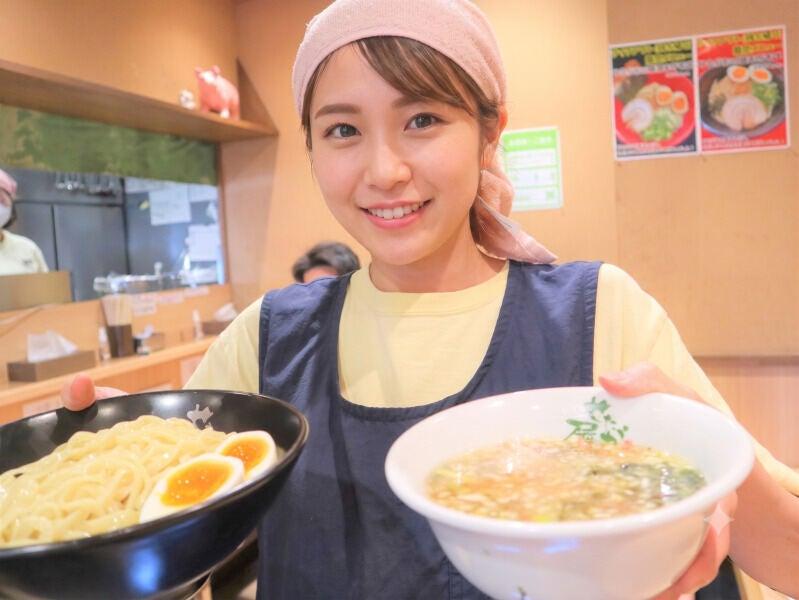 あべのキューズモール内のラーメン屋の仕事画像1