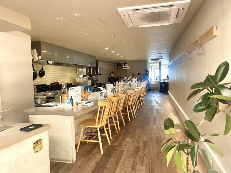 博多鉄なべ無限餃子の仕事画像3