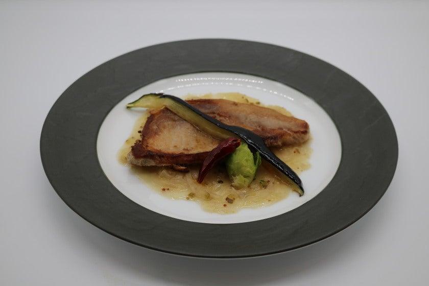 FOREST COAST上野イーストの制服1