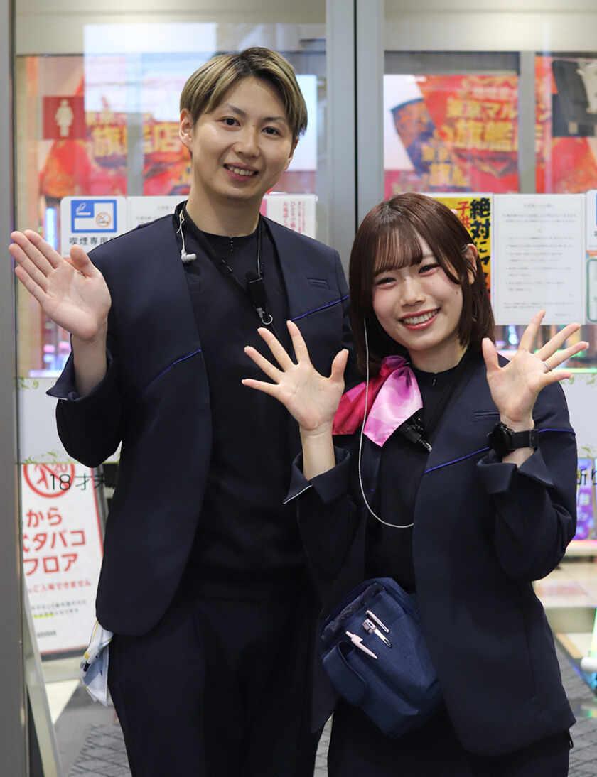 マルハン　千葉北店の制服1