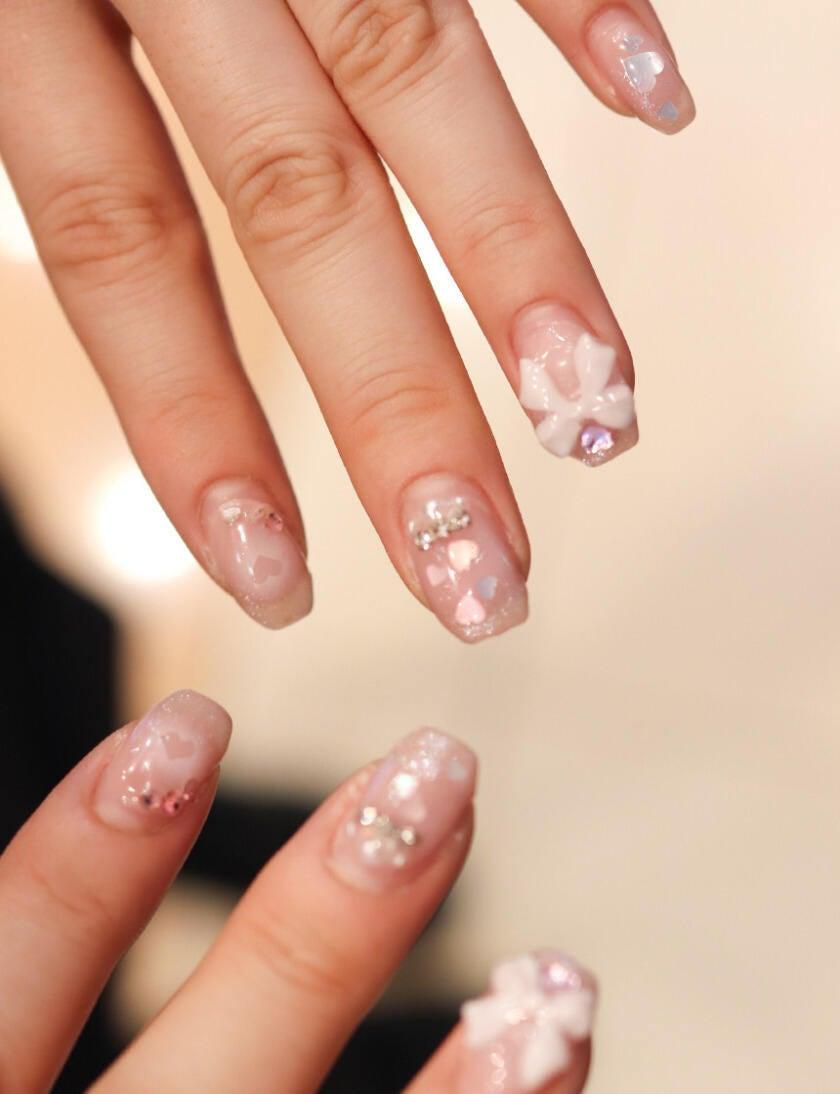 マルハン　千葉北店の制服4