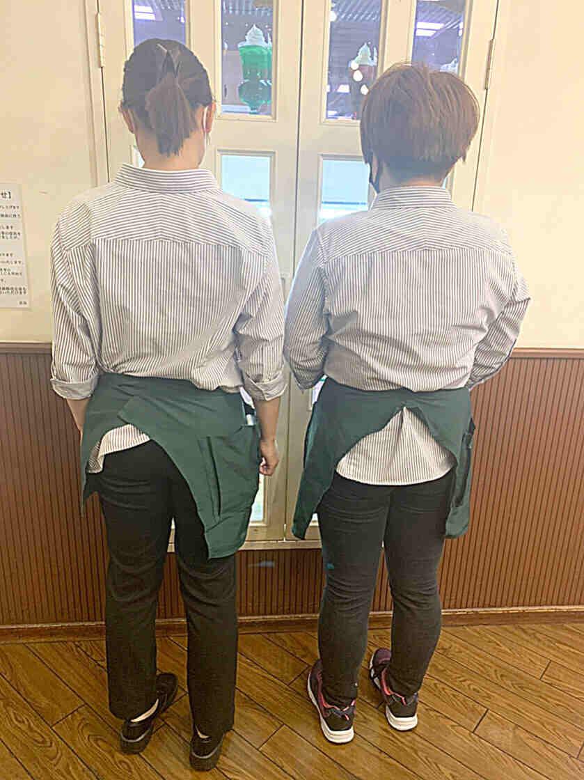 ピア・ジョリー布施店の制服4