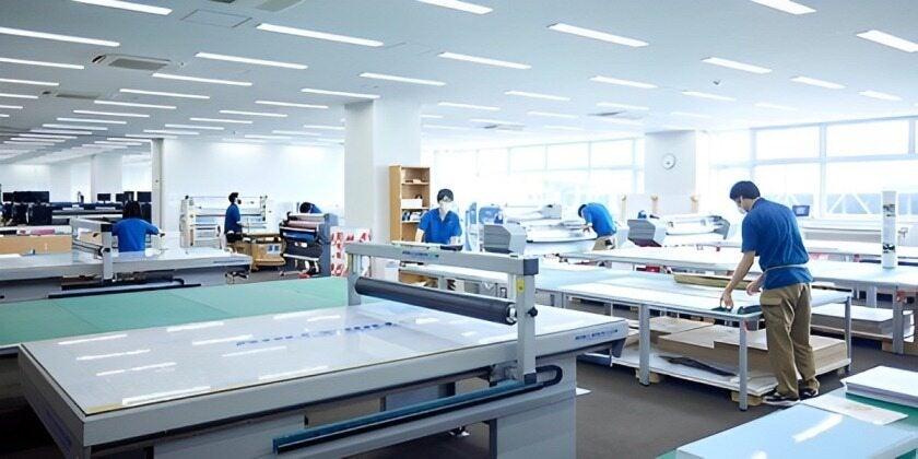 株式会社ビーアンドピーの制服3