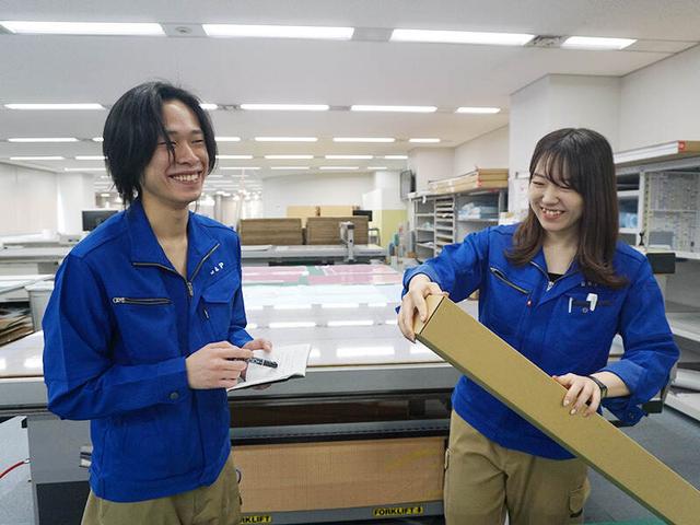 5分で慣れる軽作業も、日替わりだったら飽きません◆梱包など(軽作業・物流、大阪市西区)のイメージ画像