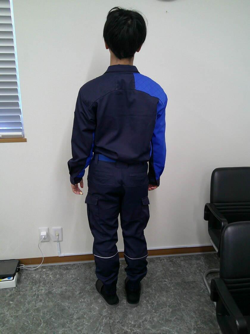 有限会社塩見電気商会＼関西電力グループ／の制服4