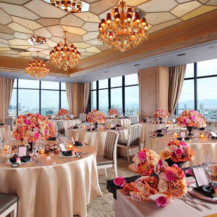 ホテルモントレ グラスミア大阪　応募受付先の制服5