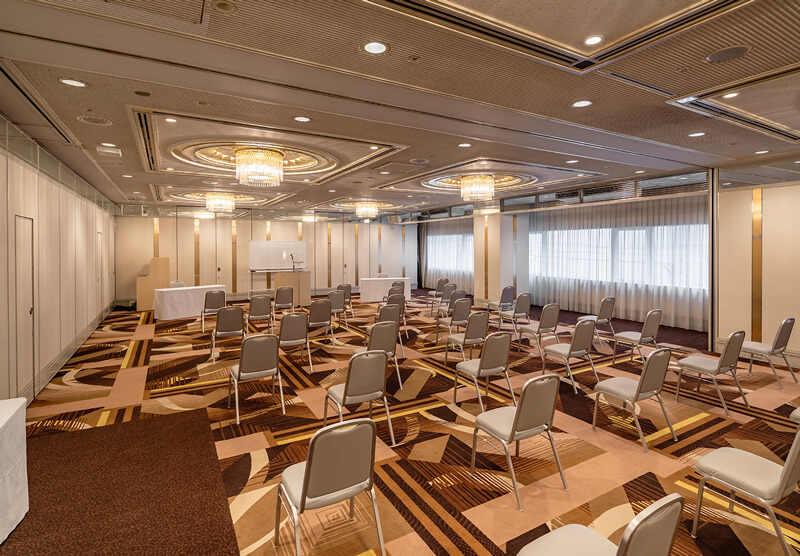 山王サービスクリエイト株式会社の制服1