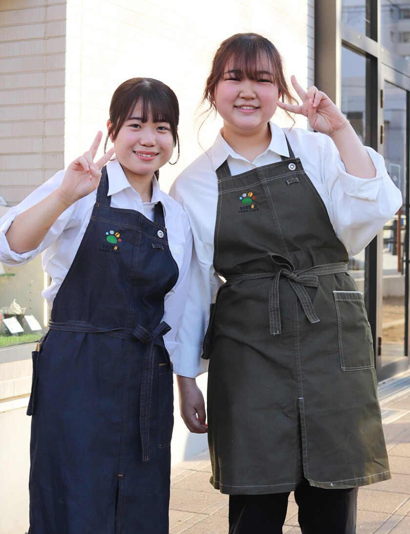 ドトール パークカフェの制服3