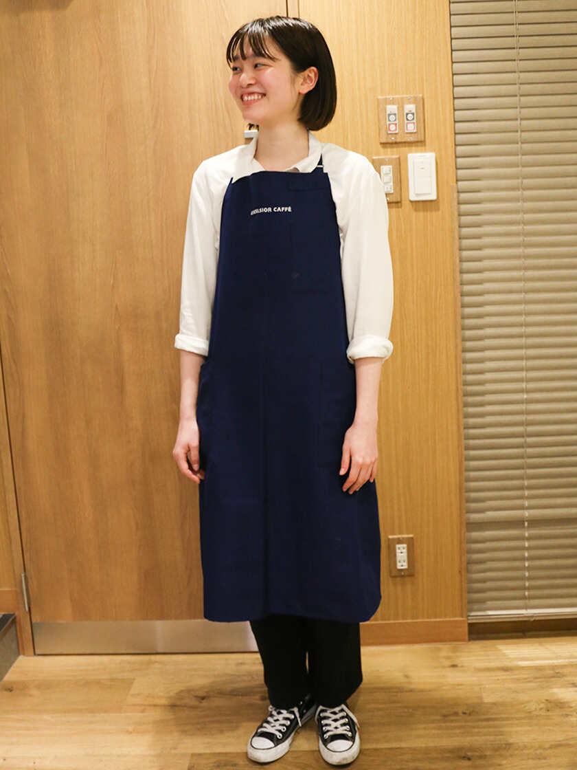 エクセルシオール 神田北口店の制服1