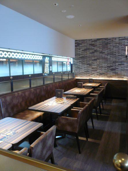 いしがまやハンバーグ　ゆめタウン徳島店の制服1