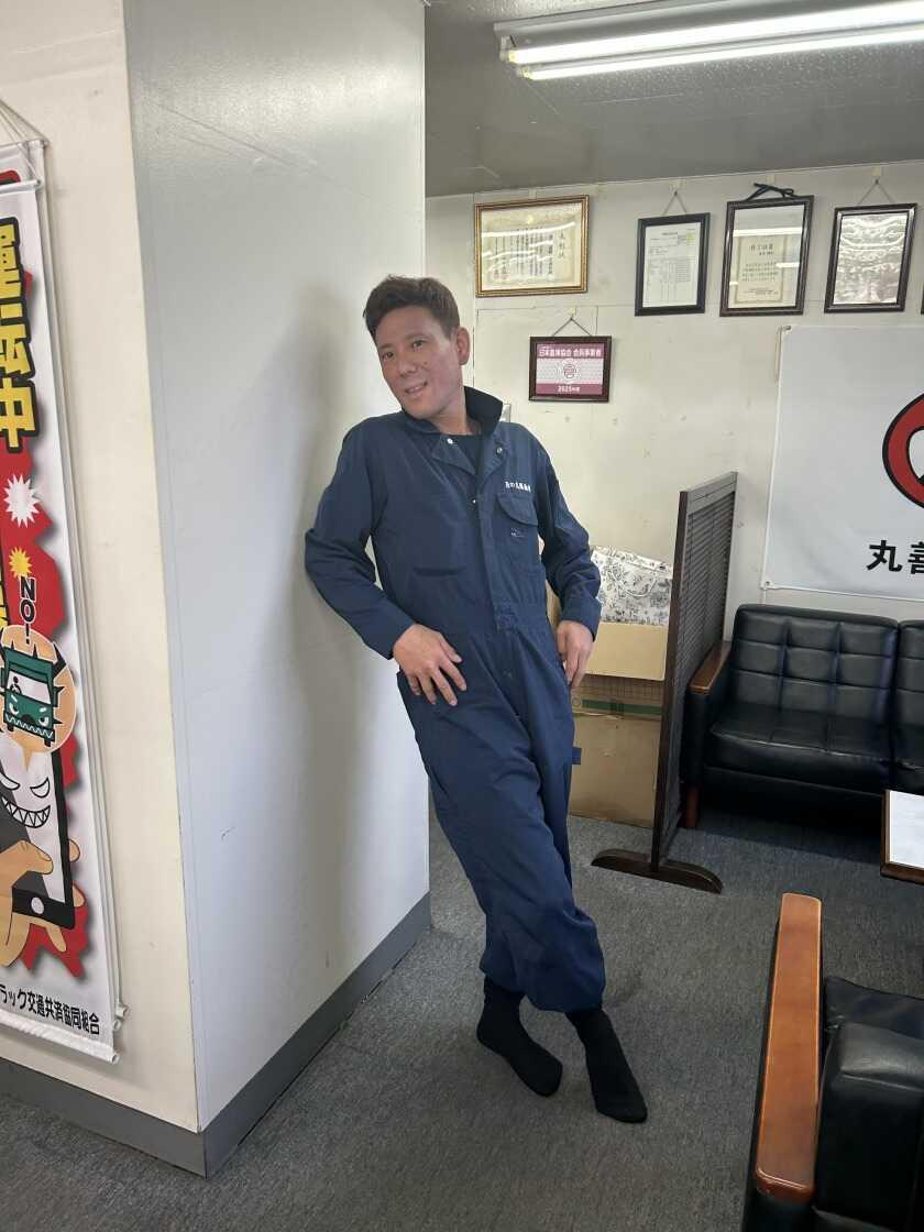 日の丸運輸株式会社の制服2