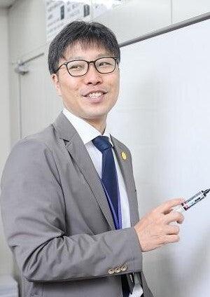 成基学園 桂教室の制服1