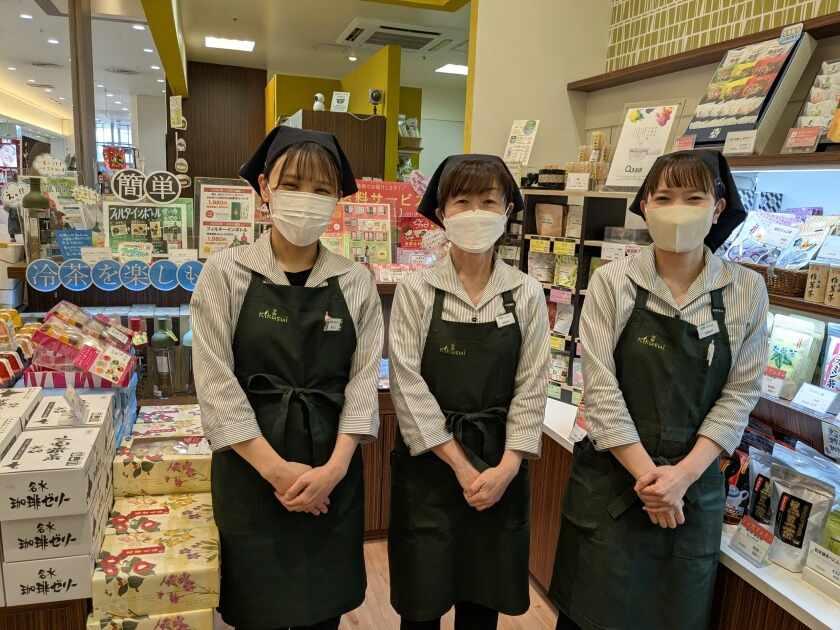 むさし村山店の制服1