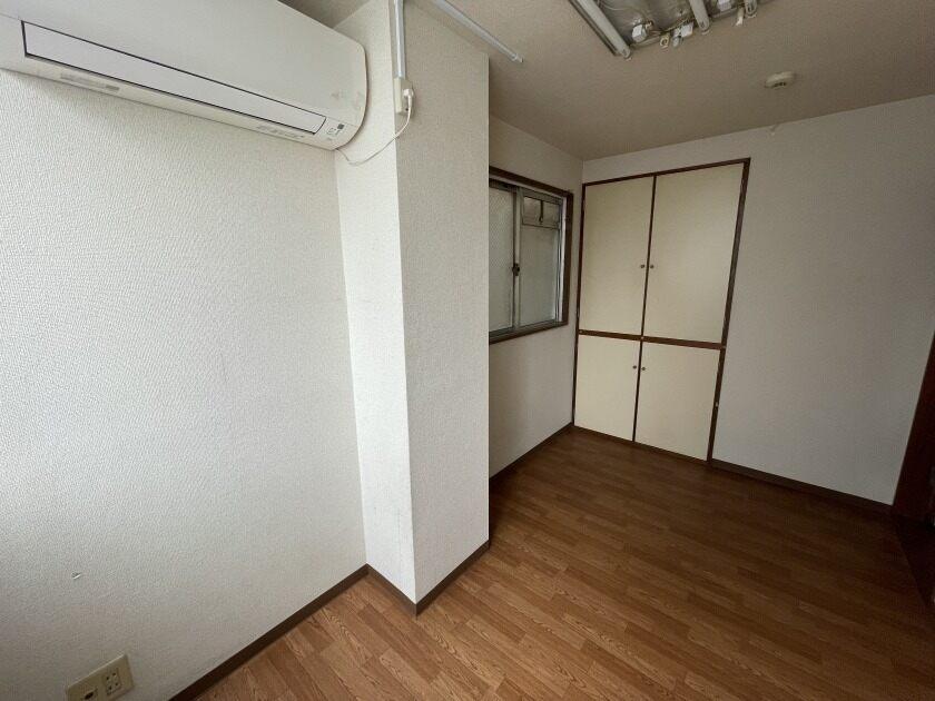 産経新聞　日暮里専売所の制服2