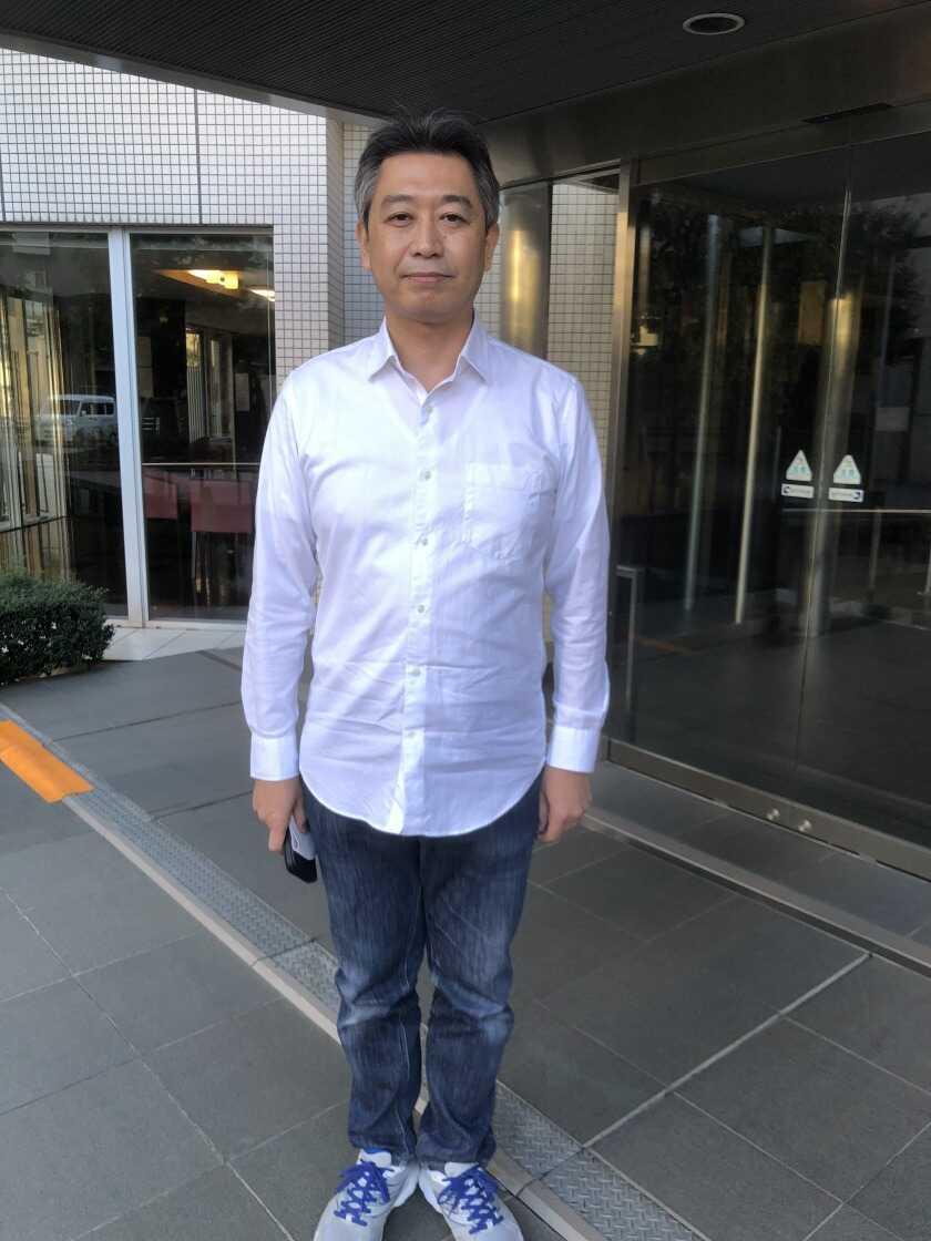 産経新聞　西新井駅西口SCの制服5