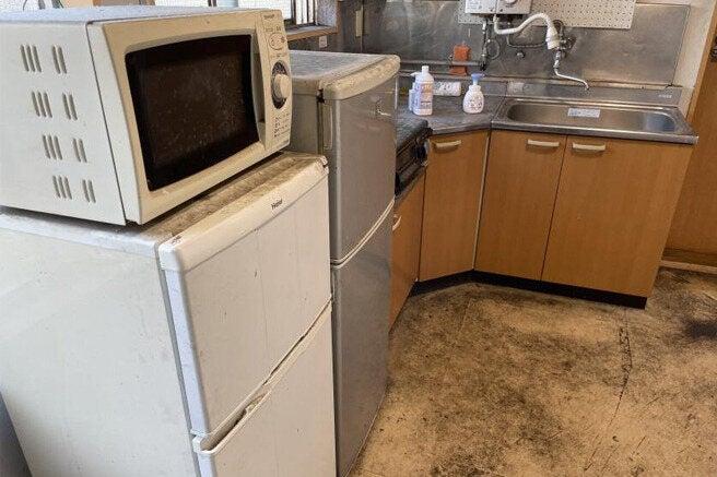 産経新聞　荻窪サービスセンターの制服3