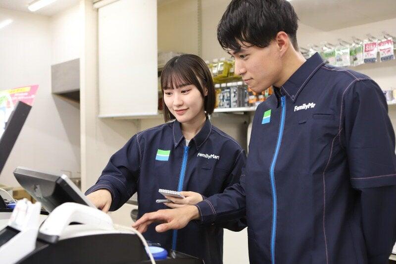 ファミリーマート 歌舞伎町一丁目店の仕事画像2