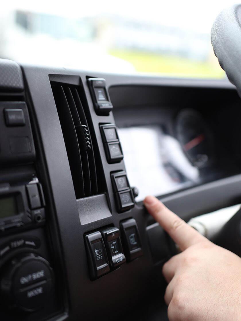 株式会社T.A.Tの制服1