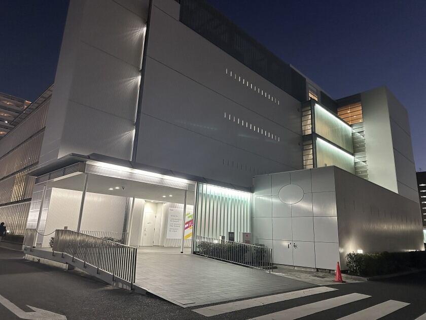 ライフカード株式会社【18】の制服7