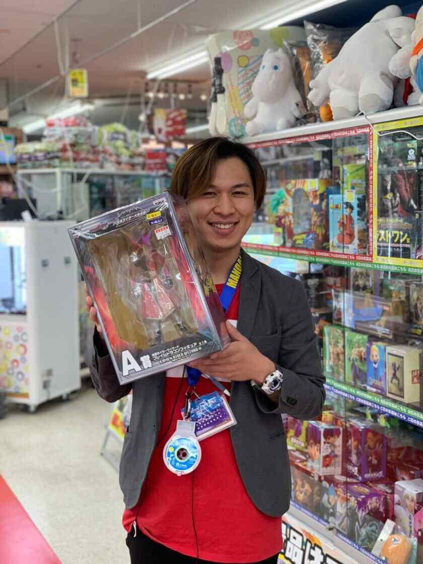 万代 旭川アスパ永山店の制服3