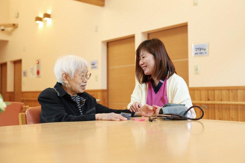 有料老人ホーム　ゆめ咲くらの仕事画像2