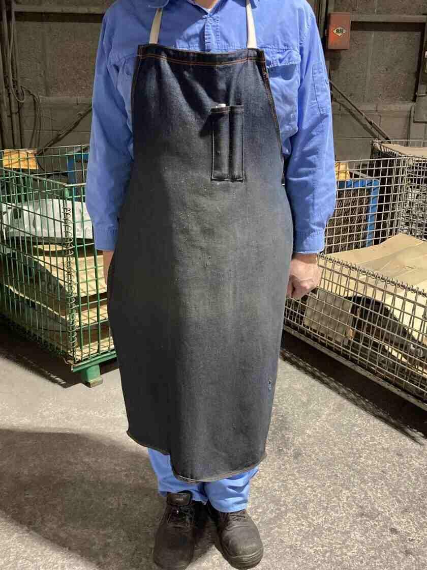 三栄産業株式会社の制服1
