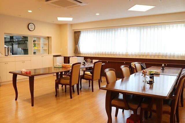 管理者｜昇給・賞与あり｜週休2日制｜上場企業グループ安定基盤(医療・介護・福祉、台東区)のイメージ画像