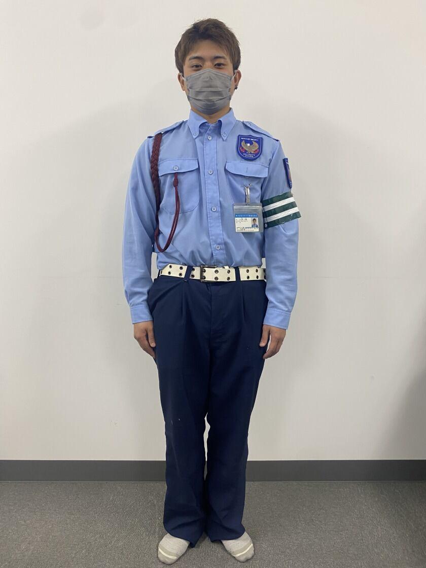 株式会社ワタナベ警備の制服1