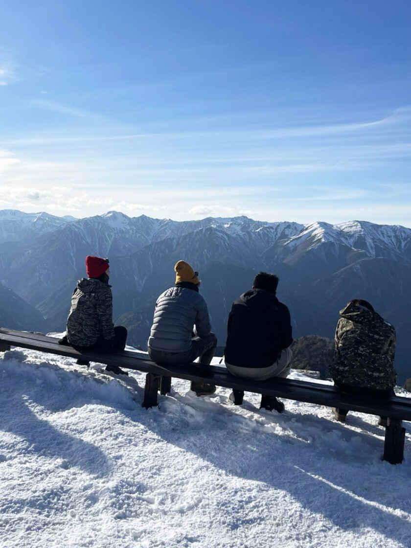 株式会社Ships（シップス）の制服2