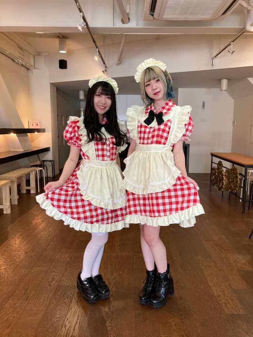 エリカ・スパルサ本店の制服1