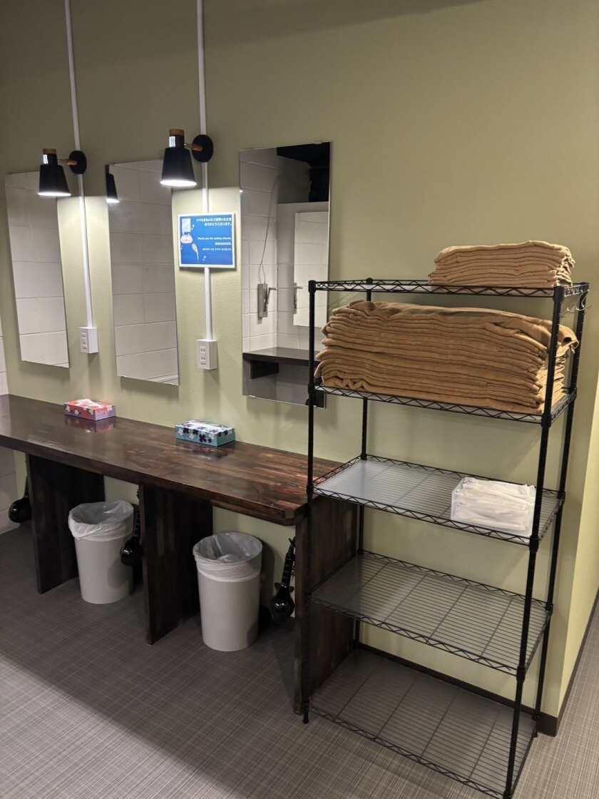 目黒みどりホテルの制服5