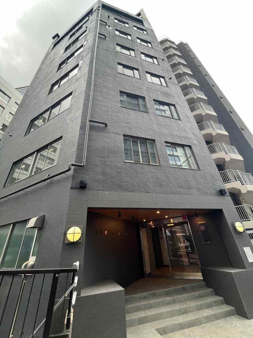 わさび三田ホテルの制服4