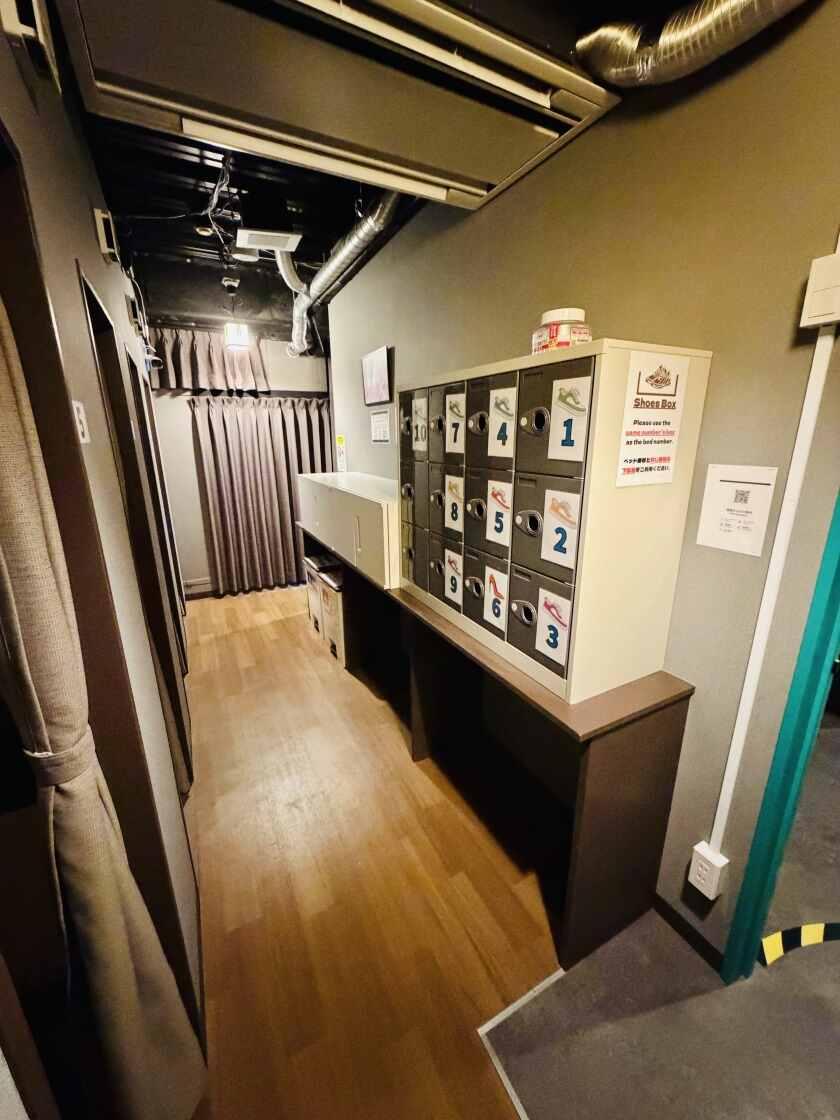 新橋コンホテルの制服6