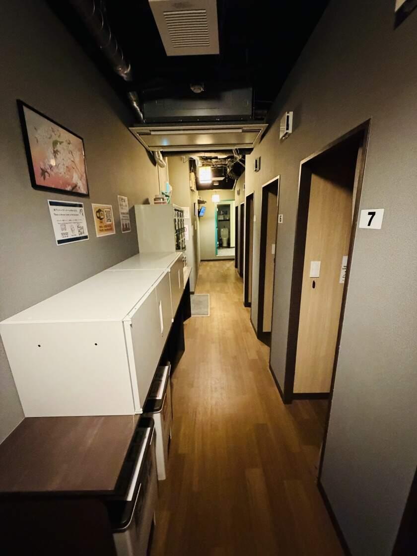 新橋コンホテルの制服7