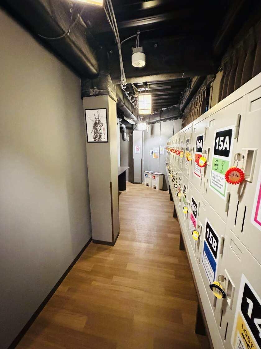 新橋コンホテルの制服5