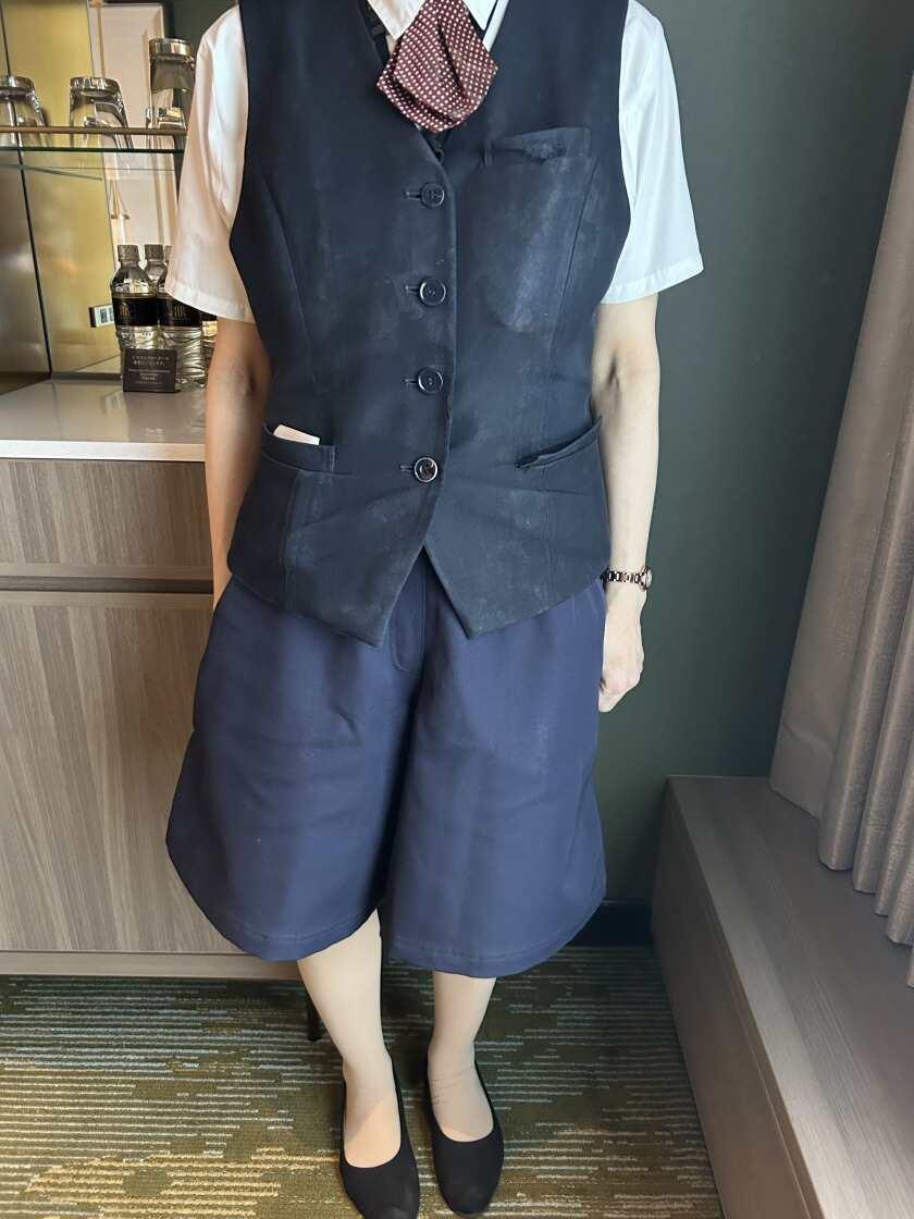リーガロイヤルホテル大阪の制服4