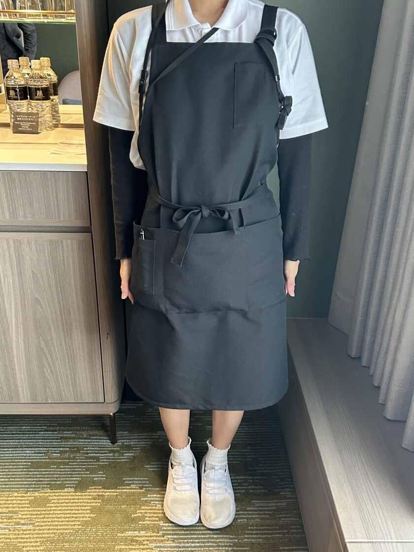 リーガロイヤルホテル大阪の制服1