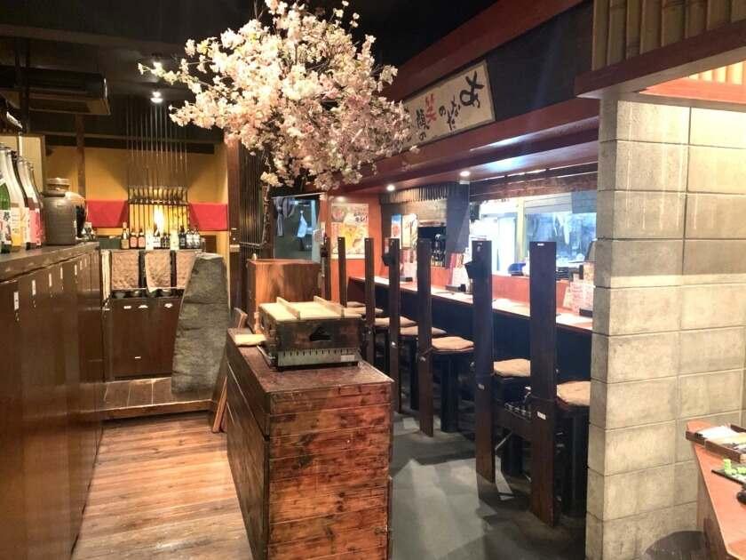 彩食酒蔵 桜花 豊見城店の制服3