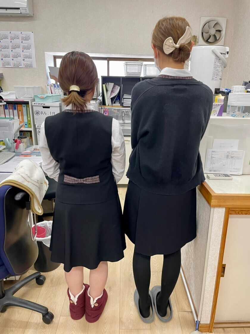 有限会社アラジンファクトリーの制服2