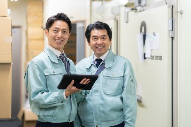 2～3ｔ箱車ドライバーさん(軽作業・物流、摂津市)のイメージ画像