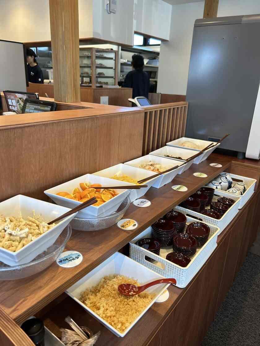 徳兵衛うどん　筑後店の制服8