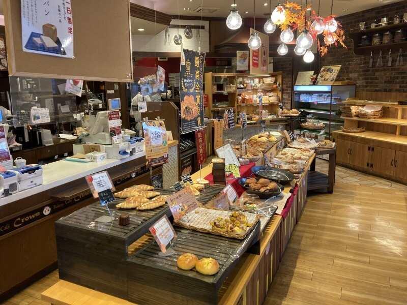 クラウンベーカリー　立川店の仕事画像2