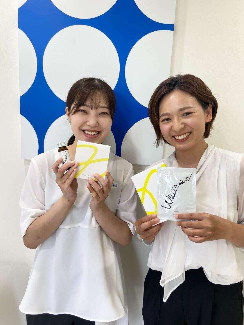 POLA四条烏丸店の制服3