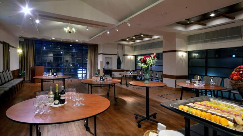 ホテルローズガーデン新宿の仕事画像2