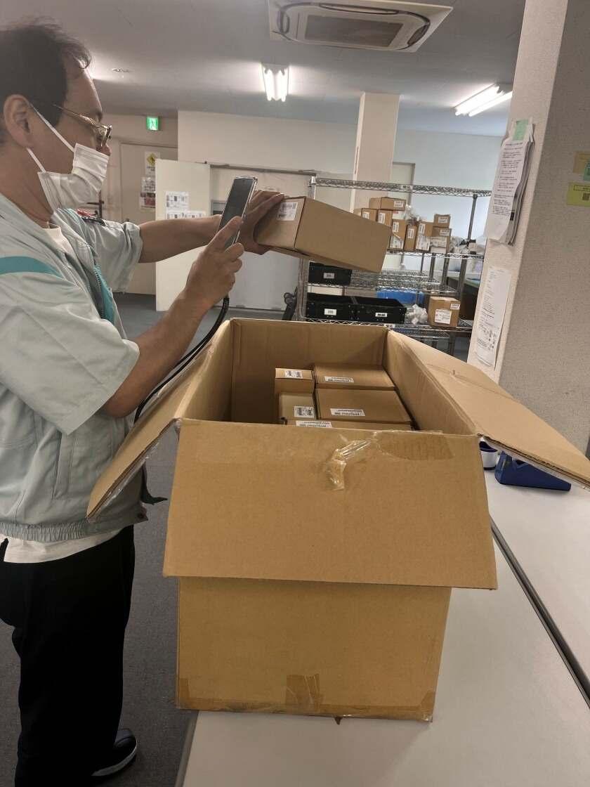 株式会社ロジックス　首都圏TCの制服2