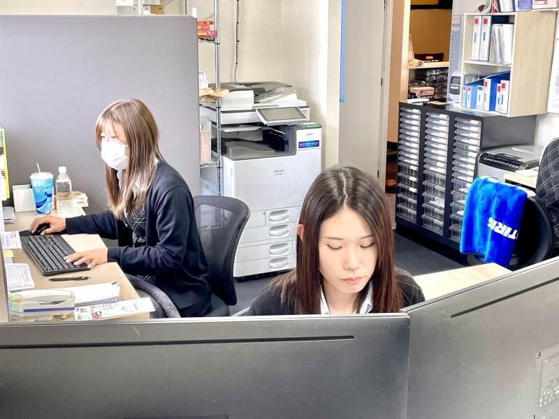 タイヤショップZERO越谷店の仕事画像2