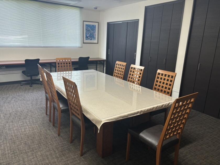 株式会社ミッド久留米　チラシポスティングサービス　配布エリア：大牟田市の制服4