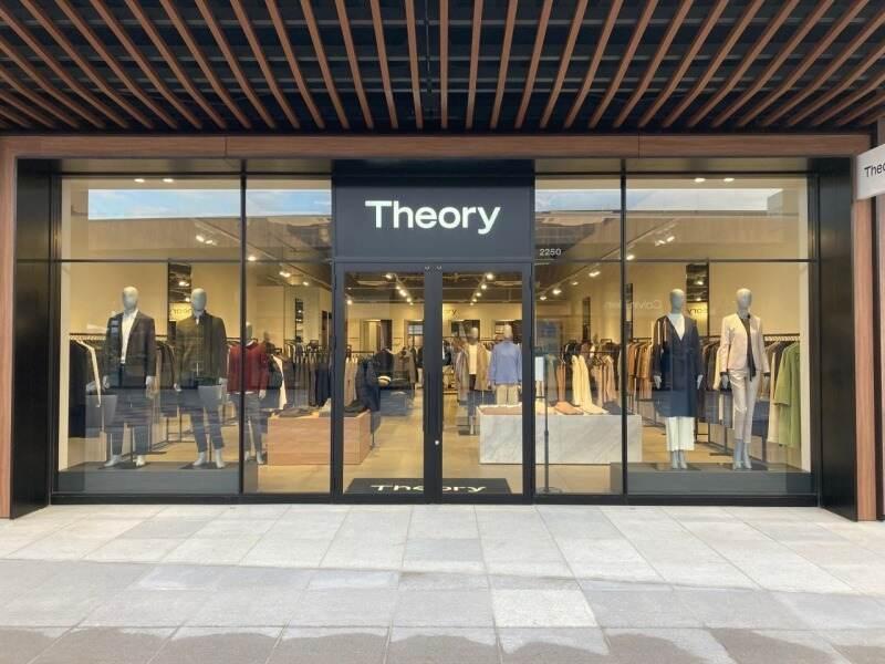 Theory ふかや花園プレミアム・アウトレット店の仕事画像1