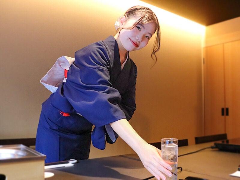 京都つゆしゃぶCHIRIRI 銀座京橋店の仕事画像1