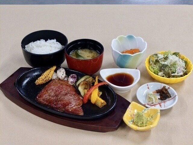 シャトレーゼホテル石和の仕事画像2